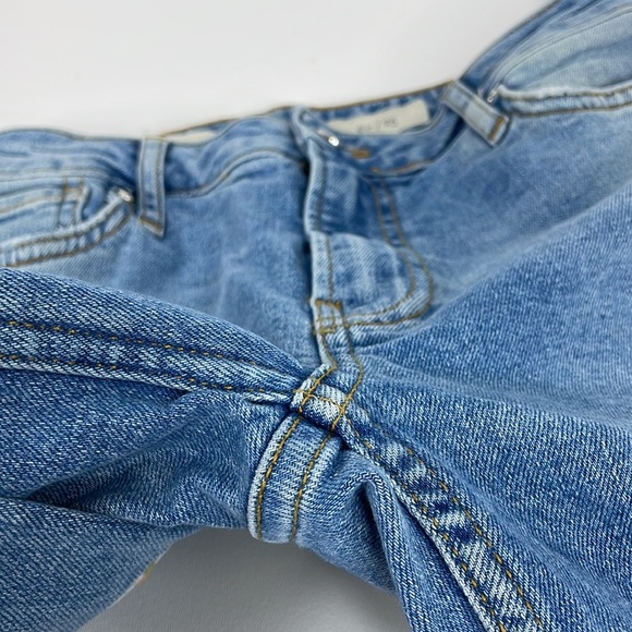 Anthropologie Pilcro Floral Embroidered Straight Leg Cropped Jeans 25 - Picture 7 of 14